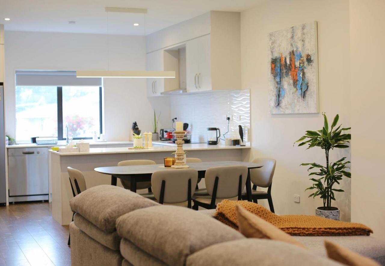 Cheerful 3-Bedroom Townhouse Close To The City オークランド エクステリア 写真